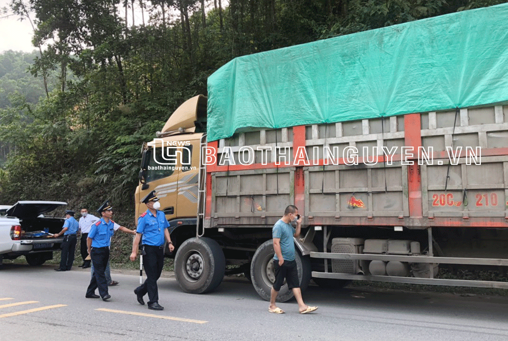 Xử lý phương tiện quá khổ, quá tải