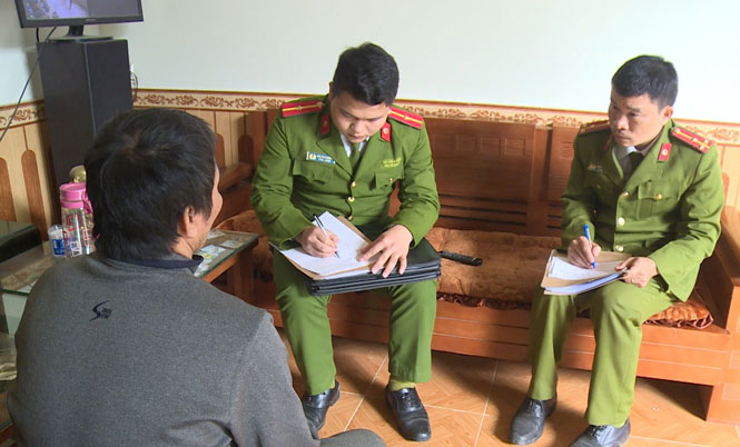 Lừa đảo qua mạng điện thoại, mạng xã hội:Chiêu trò cũ, nạn nhân mới 
