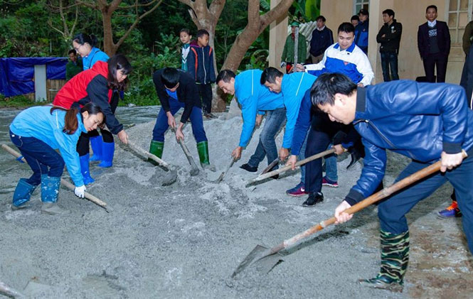 Phát huy vai trò của Đoàn, tạo nguồn phát triển đảng viên 