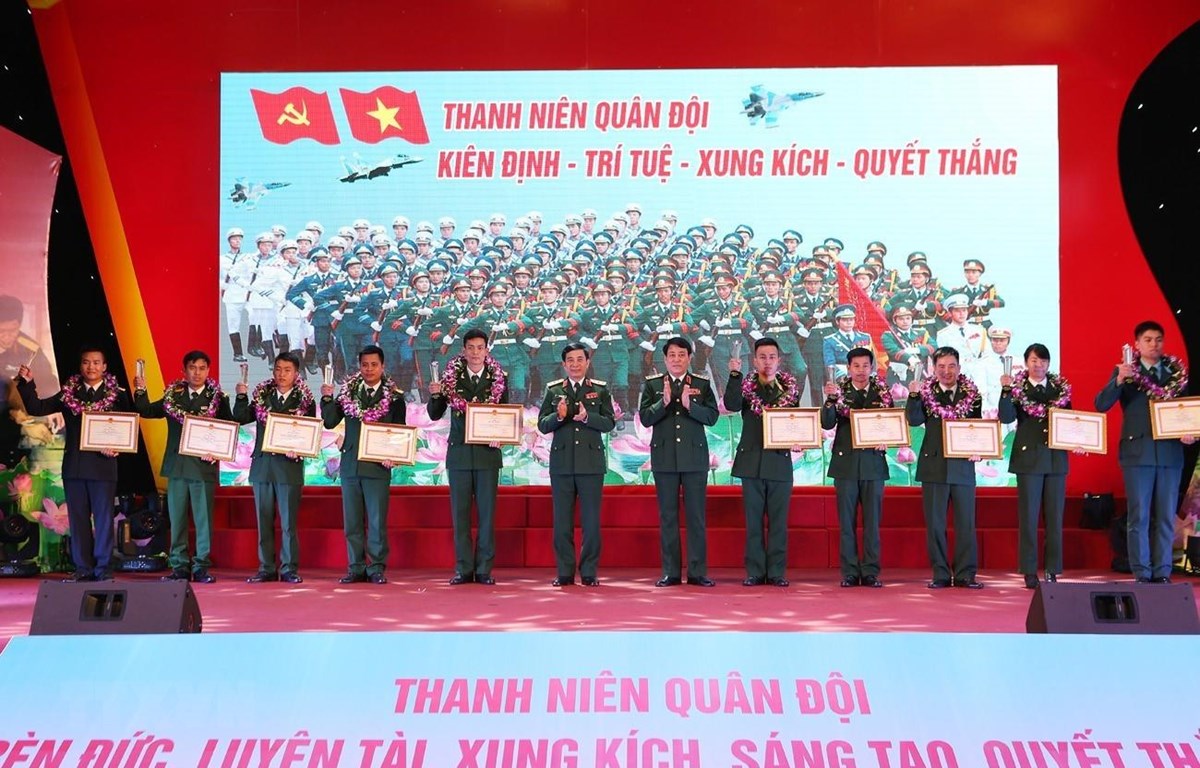 Tuyên dương gương mặt trẻ tiêu biểu toàn quân năm 2018