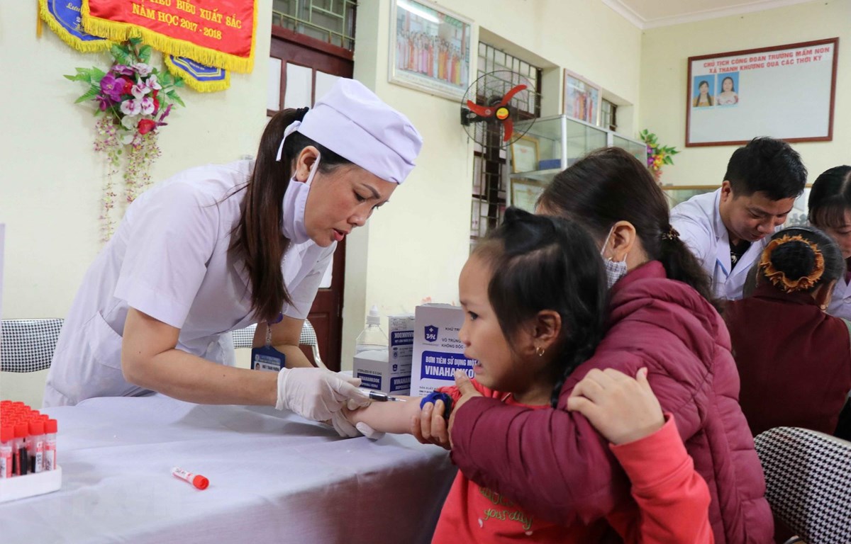 Kiểm tra công tác xét nghiệm sán lợn tại 2 bệnh viện Trung ương