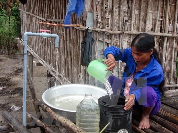 Tiền Giang cung cấp nước ngọt miễn phí cho 5.000 hộ dân vùng hạn mặn