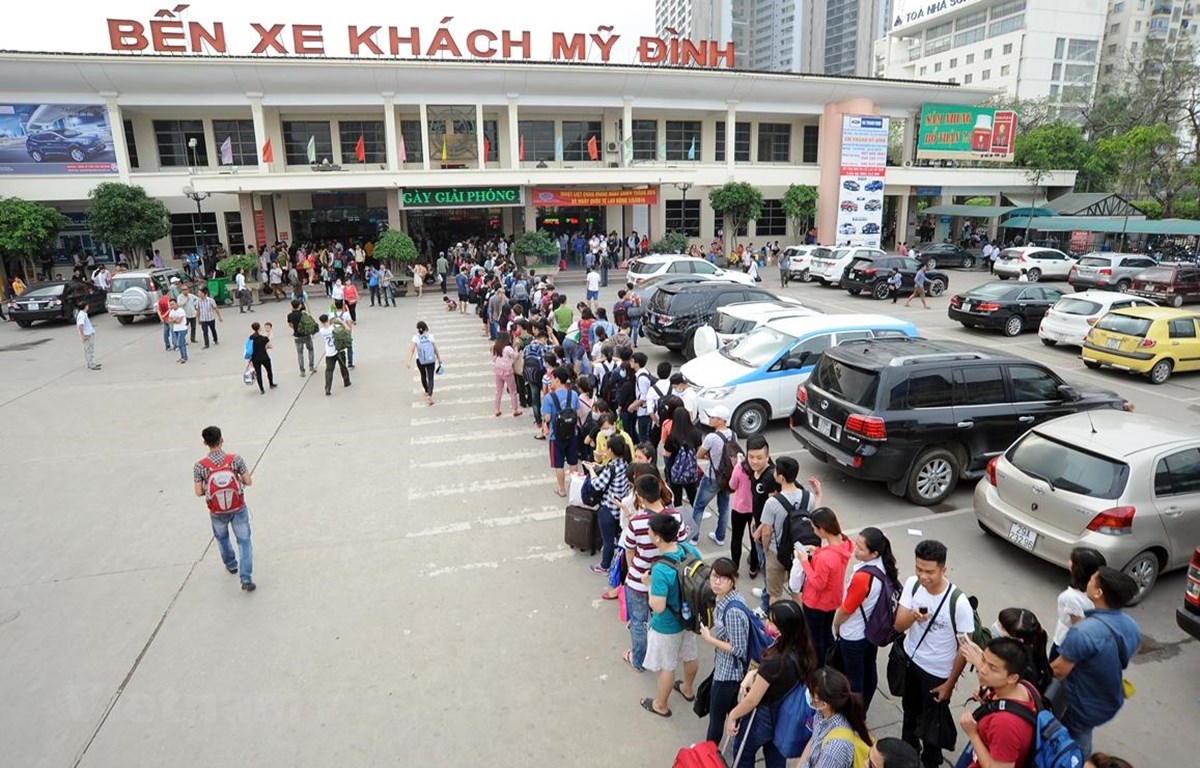 Hà Nội ngăn chặn đầu cơ, tăng giá xe khách trái phép dịp nghỉ 30/4