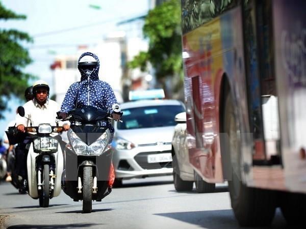 Miền Bắc bước vào đợt nắng nóng diện rộng, có nơi trên 40 độ C