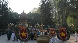 Lãnh đạo TP Hồ Chí Minh dâng hương tưởng niệm các anh hùng liệt sỹ