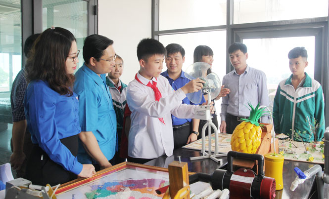 Khơi dậy đam mê sáng tạo trong thanh thiếu niên, nhi đồng 
