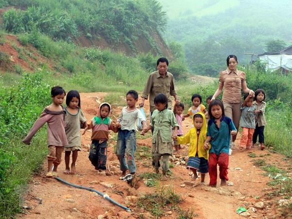 Triển khai tháng hành động vì trẻ em nghèo, dân tộc thiểu số