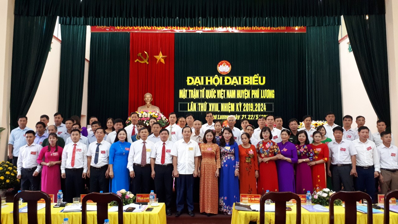 Tiếp tục củng cố và phát huy sức mạnh khối đại đoàn kết toàn dân tộc 