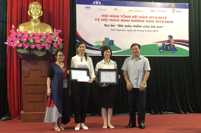 Tổng kết Dự án mũ bảo hiểm cho trẻ em 