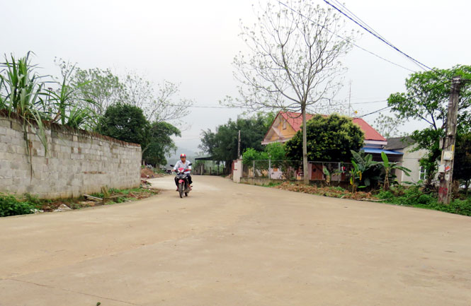Từng bước nâng cao chất lượng tiêu chí giao thông 