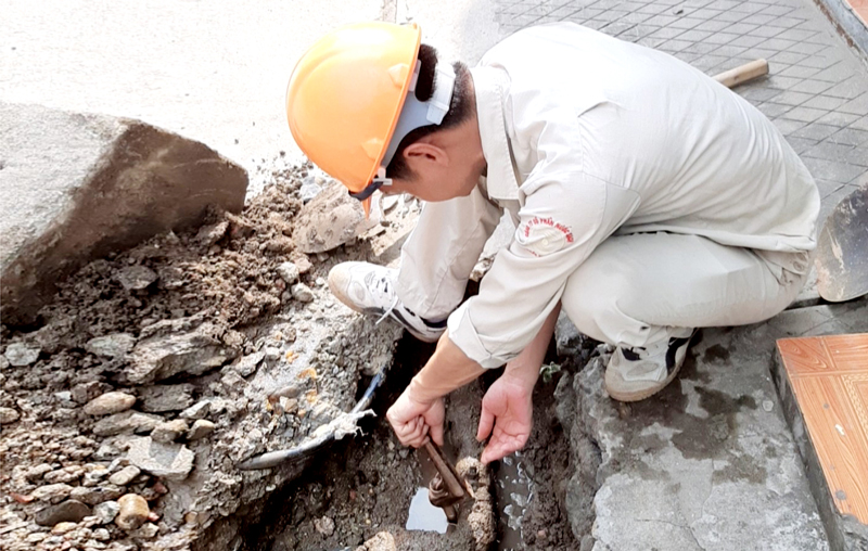 Khẩn trương khắc phục sự cố, bảo đảm nguồn nước phục vụ nhân dân