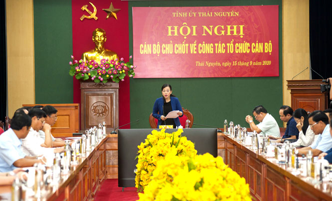 Hội nghị cán bộ chủ chốt về công tác cán bộ
