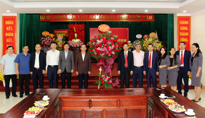 Lãnh đạo tỉnh chúc mừng Ngày truyền thống MTTQ Việt Nam