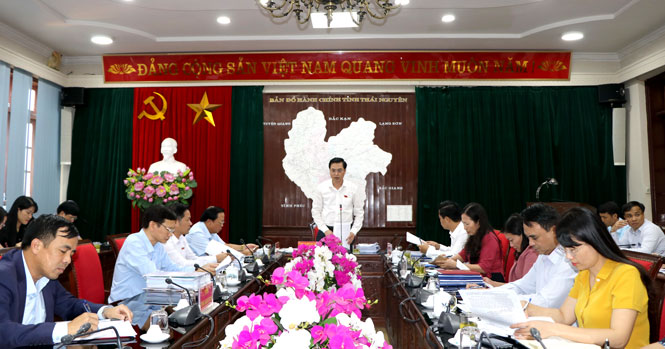 Thẩm tra các nội dung liên quan đến lĩnh vực kinh tế - ngân sách