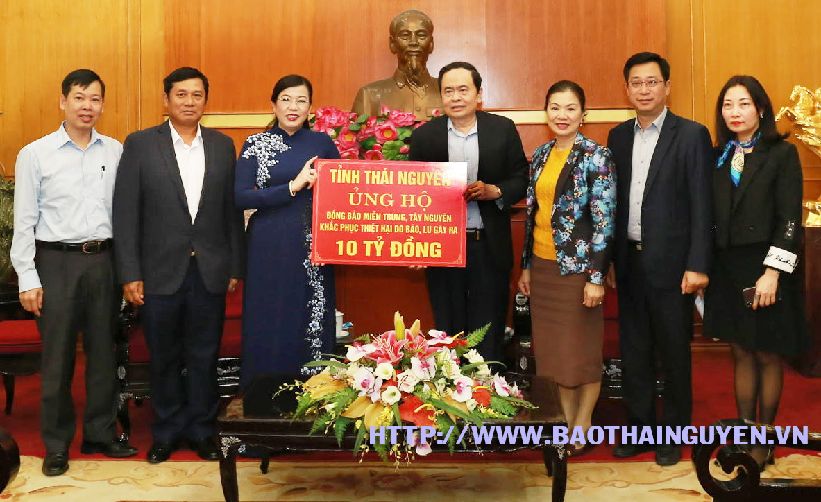 Thái Nguyên tiếp tục hỗ trợ 10 tỷ đồng cho các tỉnh miền Trung, Tây Nguyên