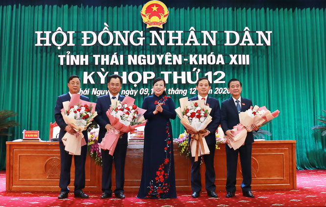 Bầu các chức danh chủ chốt HĐND và UBND tỉnh
