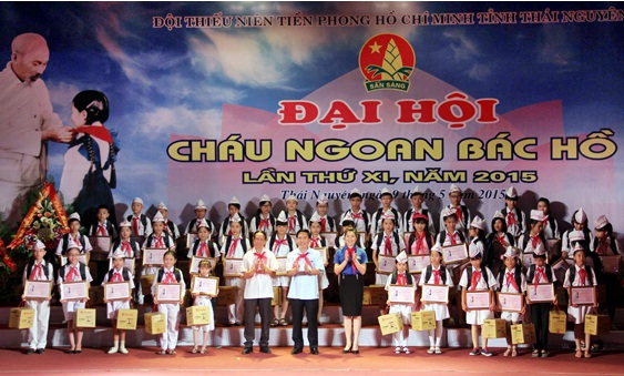Biểu dương 125 Cháu ngoan Bác Hồ tiêu biểu.