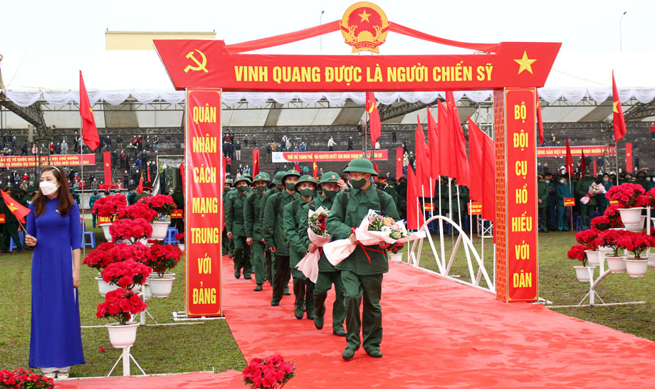 Lễ giao nhận quân năm 2022: Khí thế và an toàn