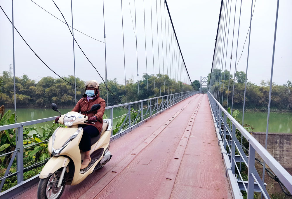 Hoàn thành sửa chữa cầu treo Bến Oánh