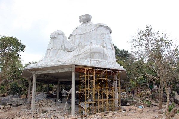 Nhiều công trình xây dựng trái phép tại di tích, danh lam thắng cảnh