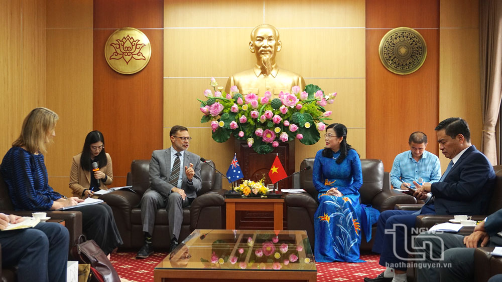 Đồng chí Bí thư Tỉnh ủy tiếp và làm việc với Đại sứ Australia tại Việt Nam