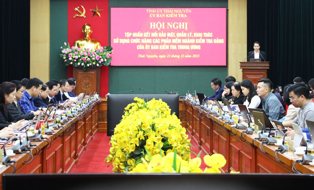 Tập huấn sử dụng các phần mềm ngành Kiểm tra Đảng