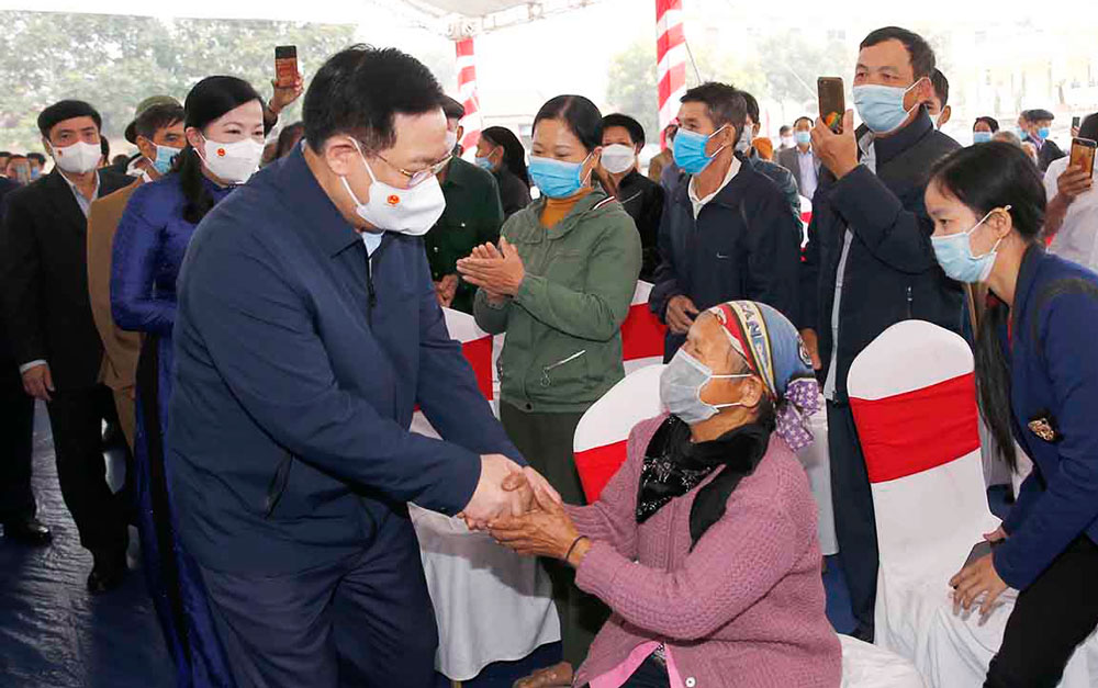 Quyết tâm chính trị và mệnh lệnh từ trái tim