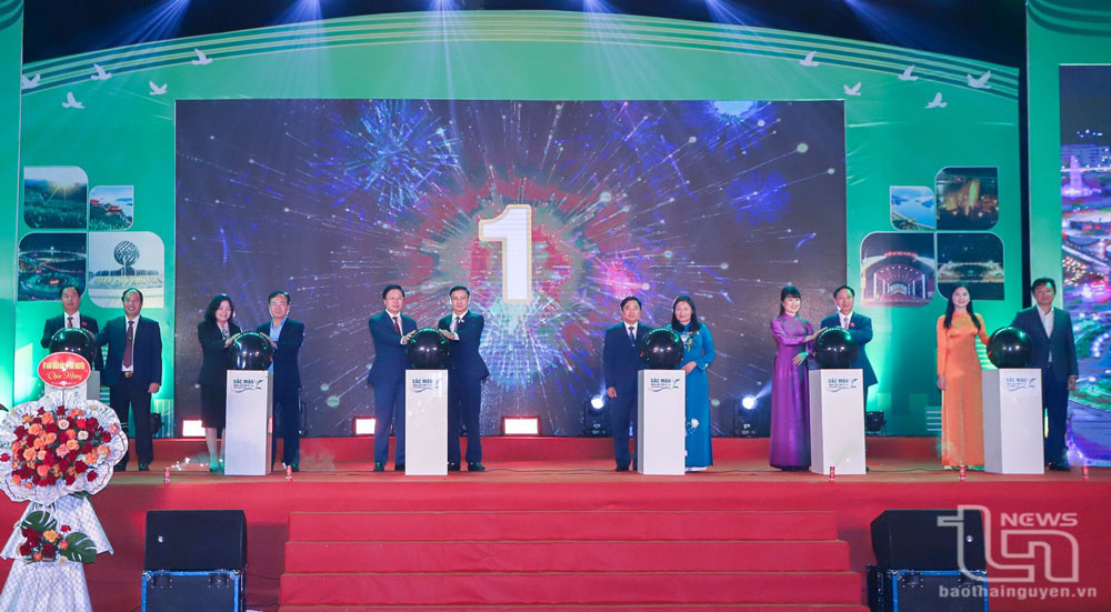 Khai mạc chương trình Xúc tiến sắc màu nông sản thời kỳ 4.0 tại Phổ Yên