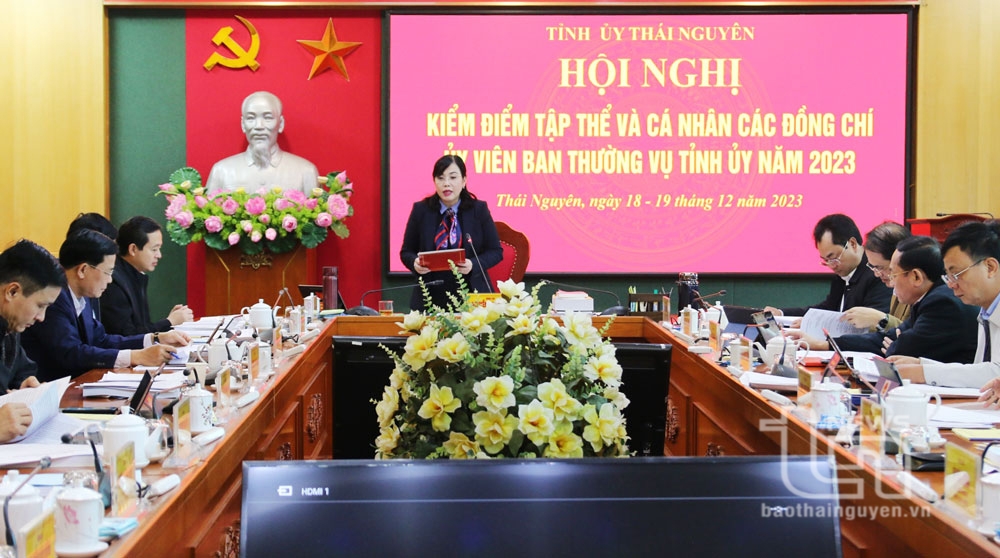 Không nể nang, né tránh trong đánh giá, kiểm điểm