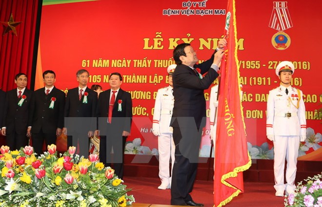 Chủ tịch nước: Bệnh viện Bạch Mai cần vươn tầm khu vực và thế giới