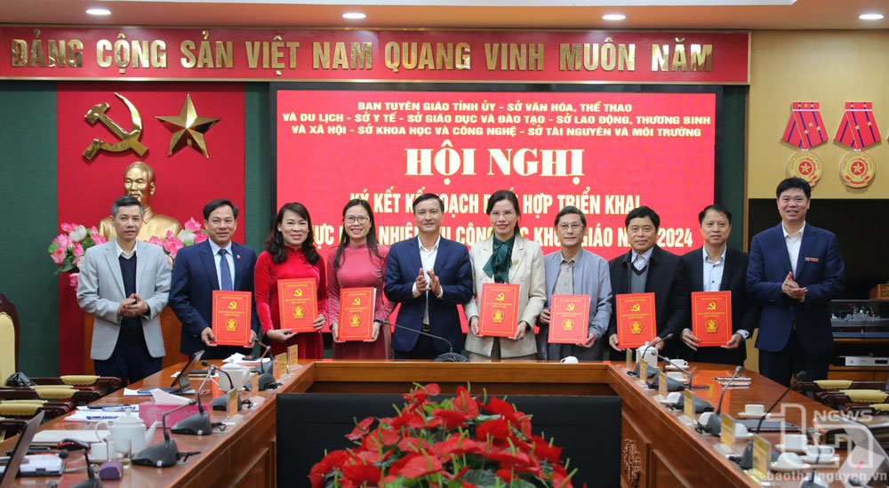 Phối hợp, triển khai hiệu quả các nhiệm vụ công tác khoa giáo