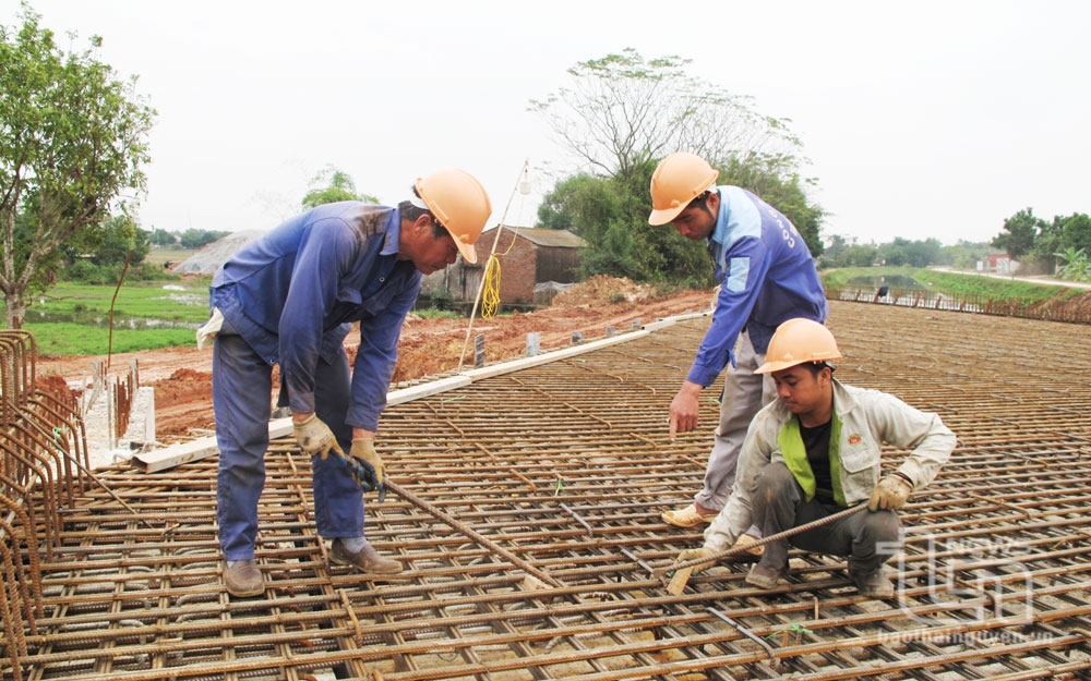 Dồn lực thi công các công trình giao thông trọng điểm