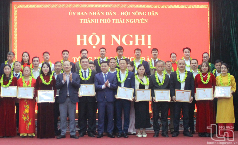 Gần 8.500 lượt hộ nông dân đạt danh hiệu sản xuất, kinh doanh giỏi