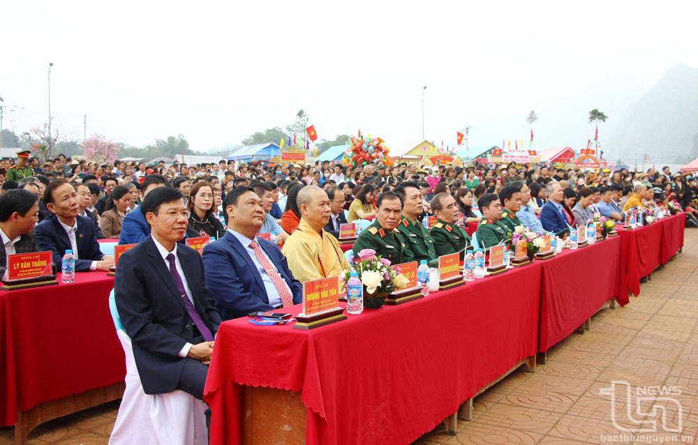 Khai hội Lồng tồng ATK Định Hóa Xuân Giáp Thìn 2024