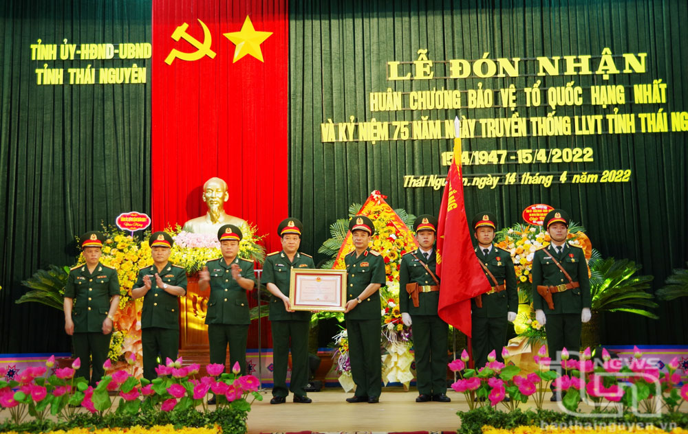 Nâng cao sức mạnh chiến đấu của lực lượng vũ trang tỉnh