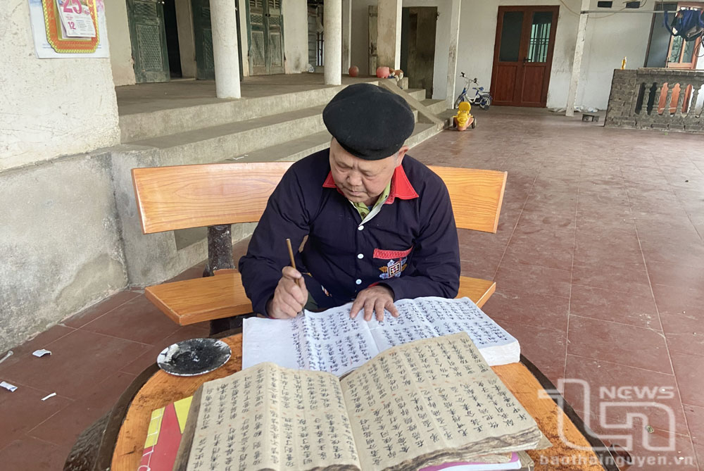 Người giữ “hồn” dân tộc Dao ở Quân Chu