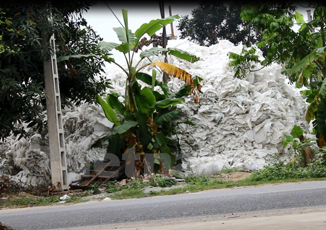 Hà Nội: Cơ sở tái chế nhựa 