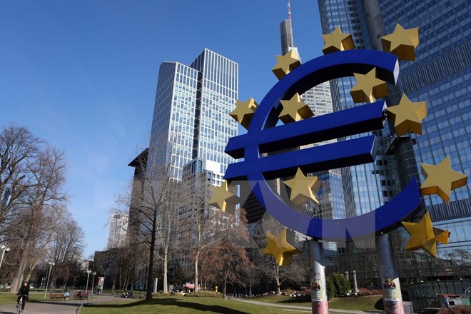 ECB đối mặt áp lực lạm phát yếu trước thềm cuộc họp chính sách