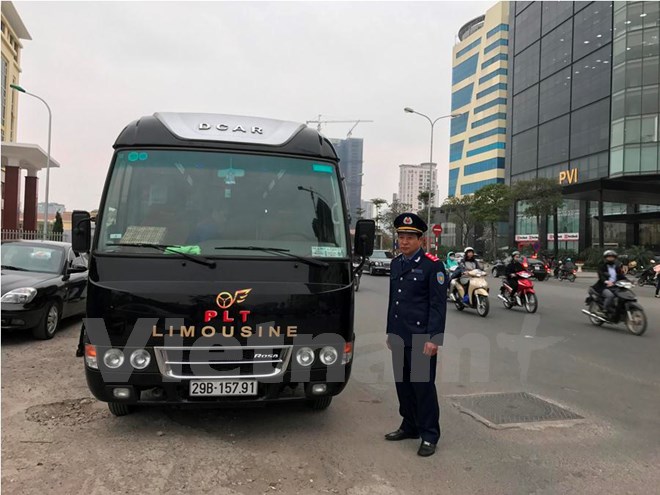 Hà Nội có 29 điểm tồn tại xe đón trả khách trái phép, trá hình