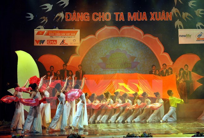 Đặc sắc chương trình nghệ thuật “Đảng cho ta mùa Xuân”