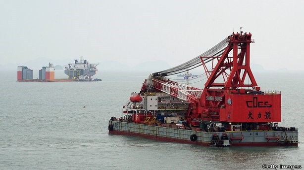 Gần 3 năm sau thảm họa, Hàn Quốc đã trục vớt được phà Sewolc