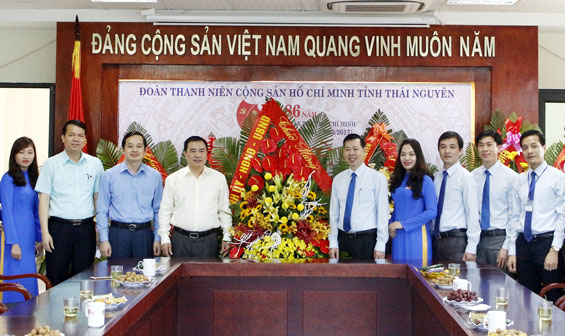 Lãnh đạo tỉnh chúc mừng nhân kỷ niệm 86 năm Ngày thành lập Đoàn