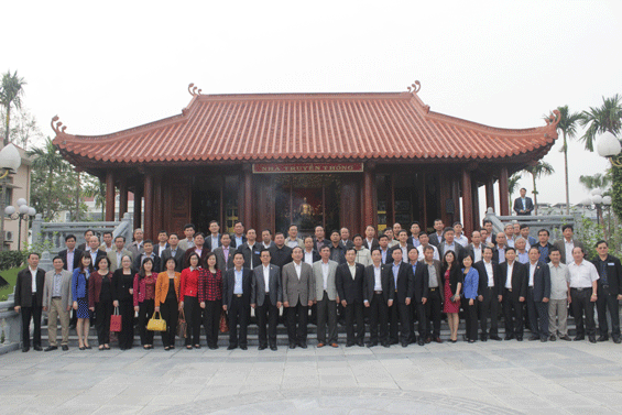 Đồng chí Bí thư Tỉnh ủy tiếp Đoàn đại biểu Học viện Quốc phòng
