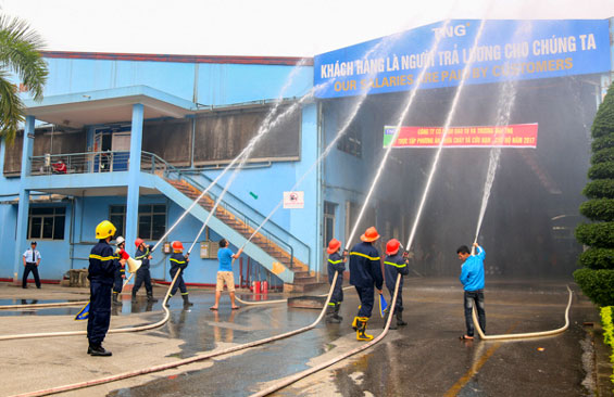 Thực tập phương án chữa cháy tại các cơ sở may mặc