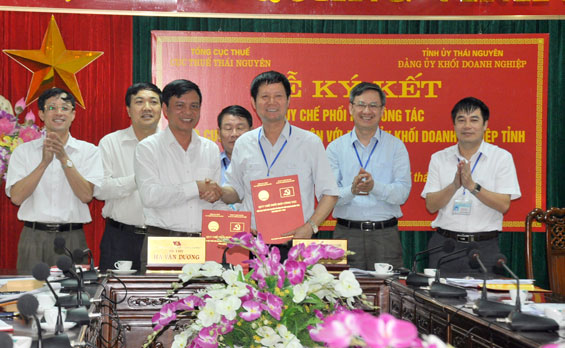 Ký kết quy chế hợp tác giai đoạn 2017-2020