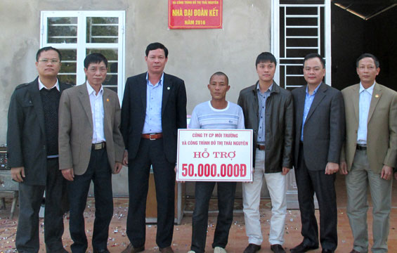 Chung tay vì người nghèo