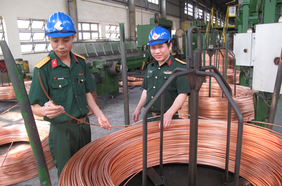 Tấm gương sáng trong lao động sáng tạo