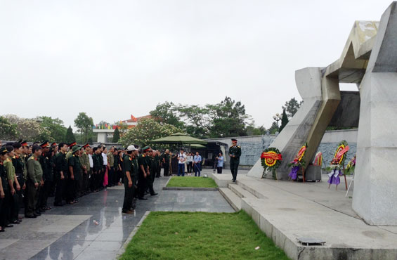 Hành trình Thăm lại chiến trường xưa
