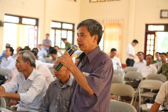Đoàn đại biểu Quốc hội tỉnh tiếp xúc cử tri