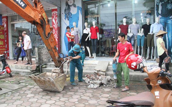 Quyết tâm lập lại trật tự mỹ quan đô thị